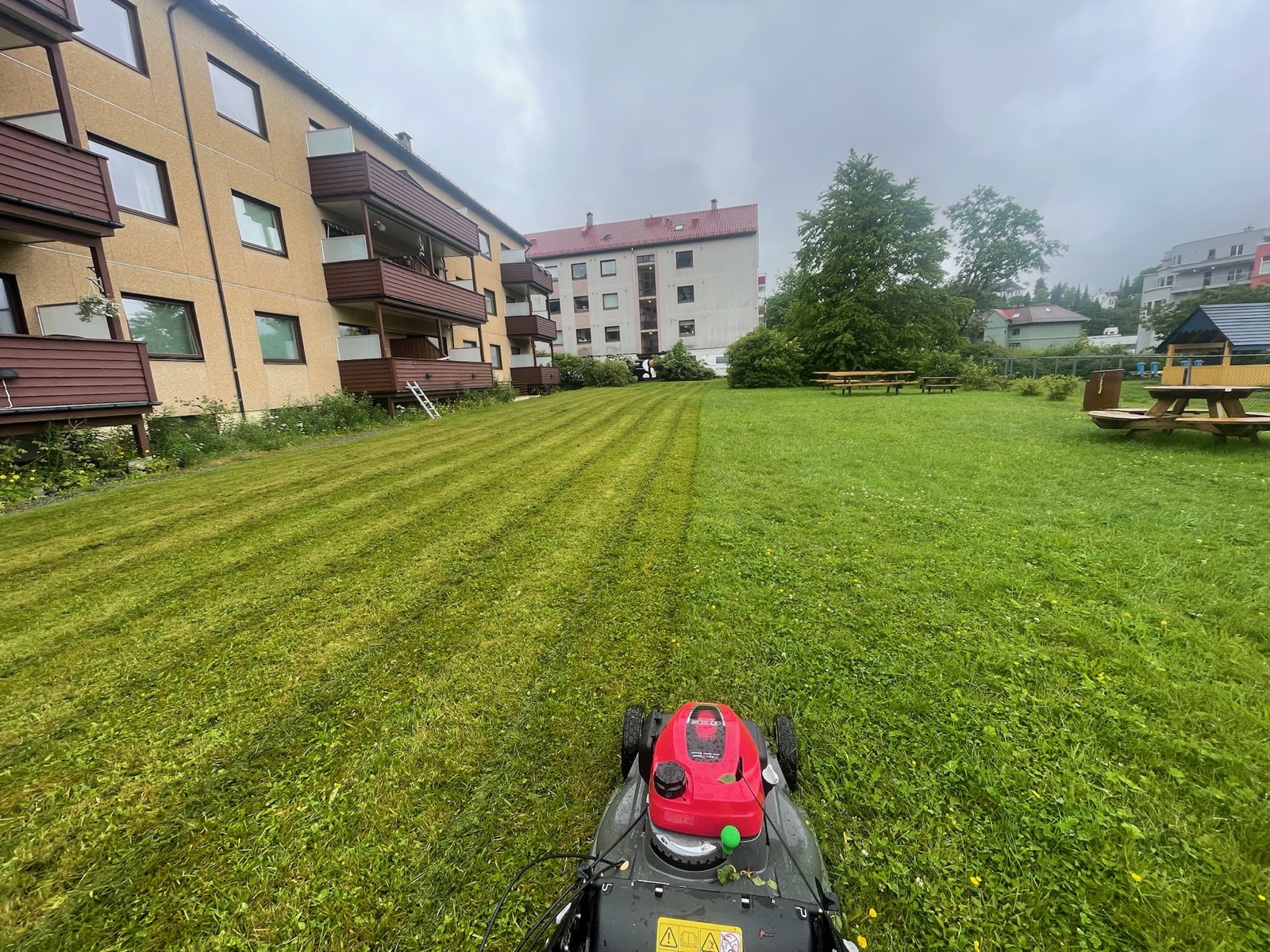 Gressklipping av stor plen